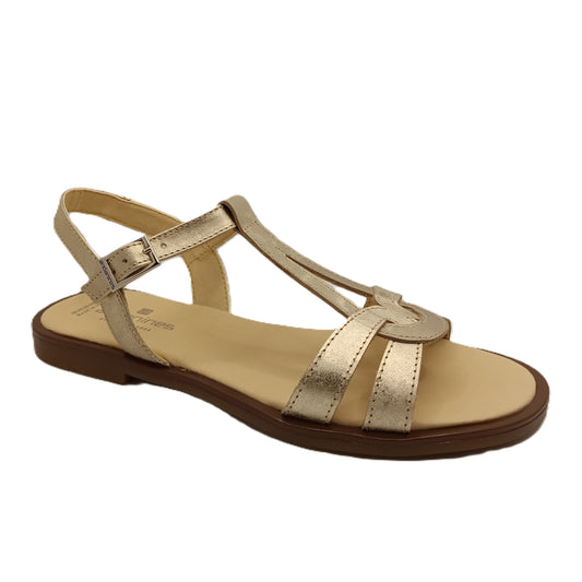 WALKING SANDALS