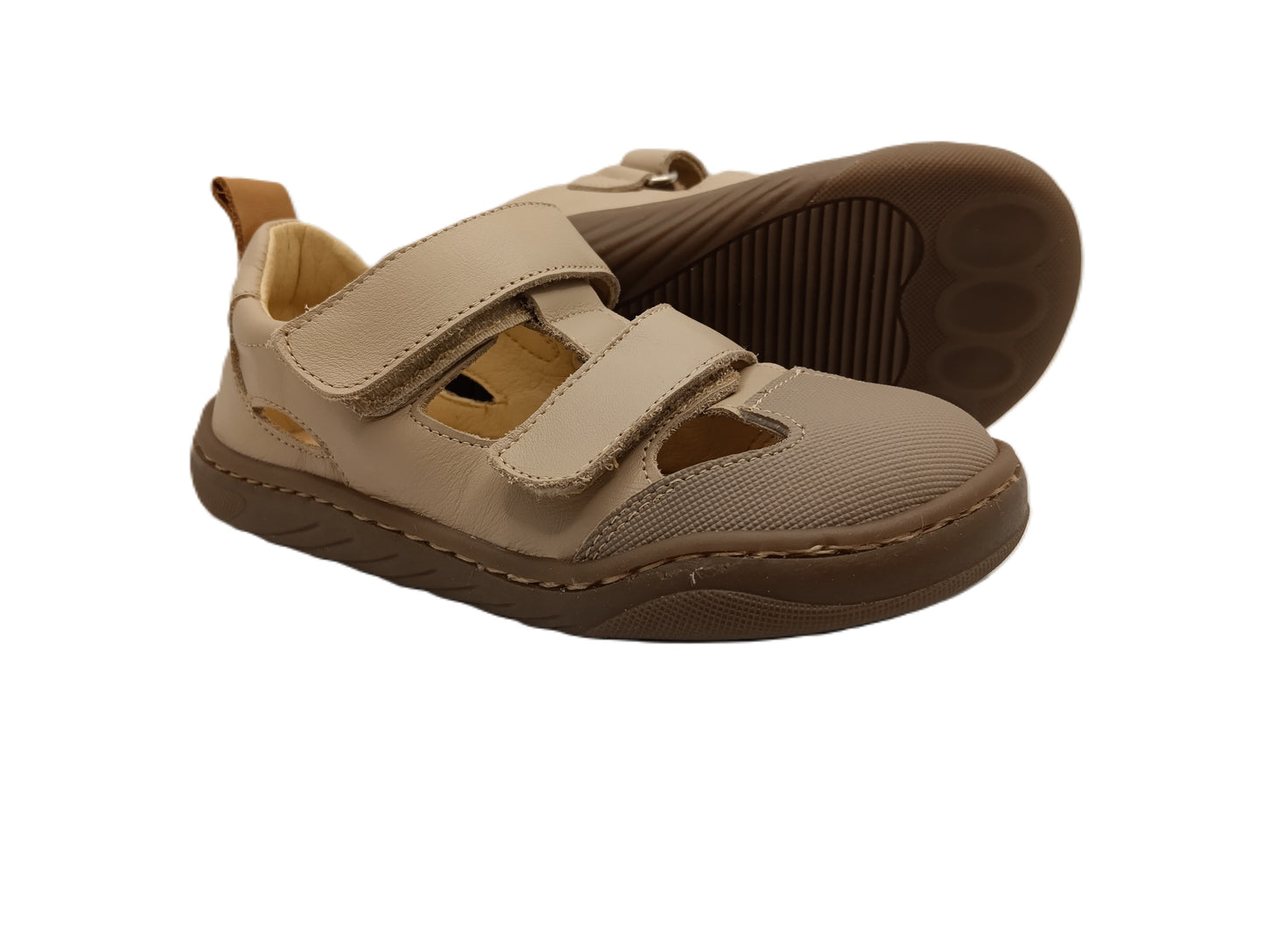 WALKING SANDALS