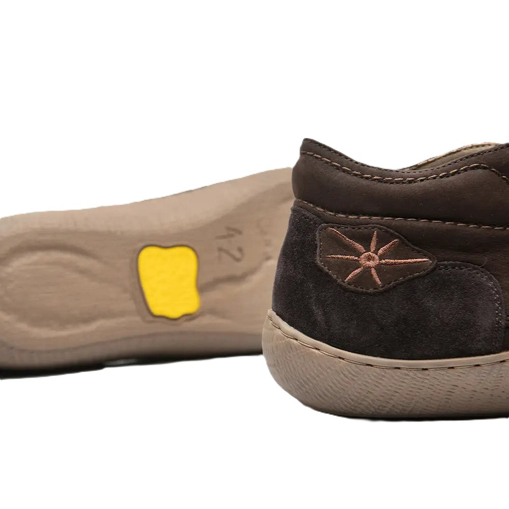 SUNNI SABBI BOTIN IWAKI