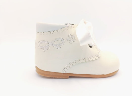 BOTA CHAROL